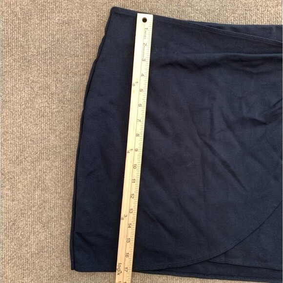 Ann Taylor LOFT Skirt Womens LP Petite Mini Wrap Style Ponte Office Academia - Picture 3 of 7